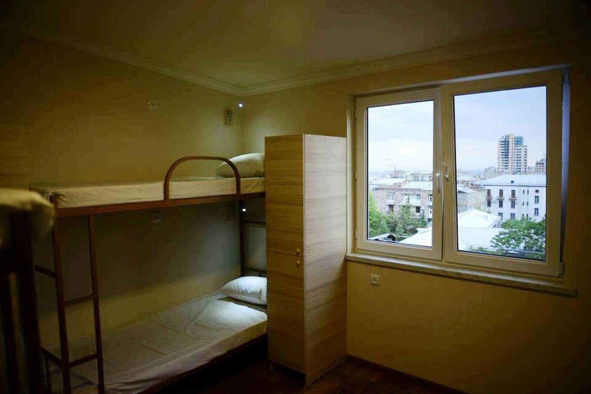 Hostel Your